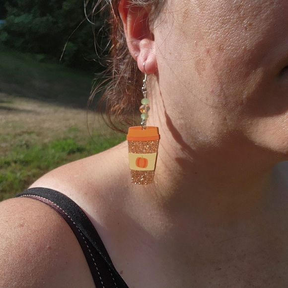 ☕️ pumpkin Spice Latte dangles - Picture 4 of 8